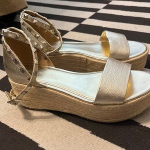 Marc fisher espadrilles